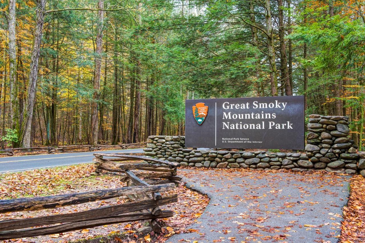 Celebration Lodge Gatlinburg Eksteriør bilde